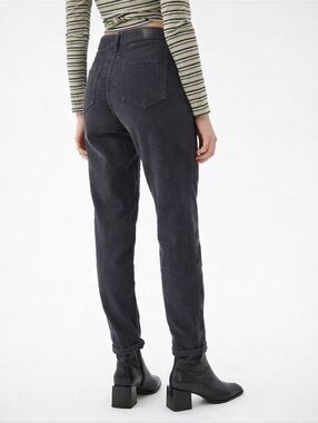 🔴 3/$15 BDG / UO 26 Mom High-Rise Corduroy Jeans Slate/Charcoal Gray